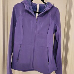 Lululemon Cross Chill Jacket
